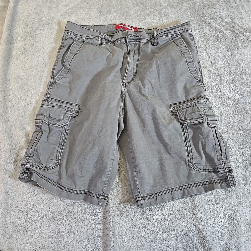 Union Bay Cargo Shorts Mens 30 Gray 6 Pocket Beach Casual Outdoors Gorpcore